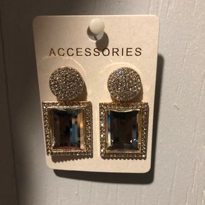 Fashion earrings